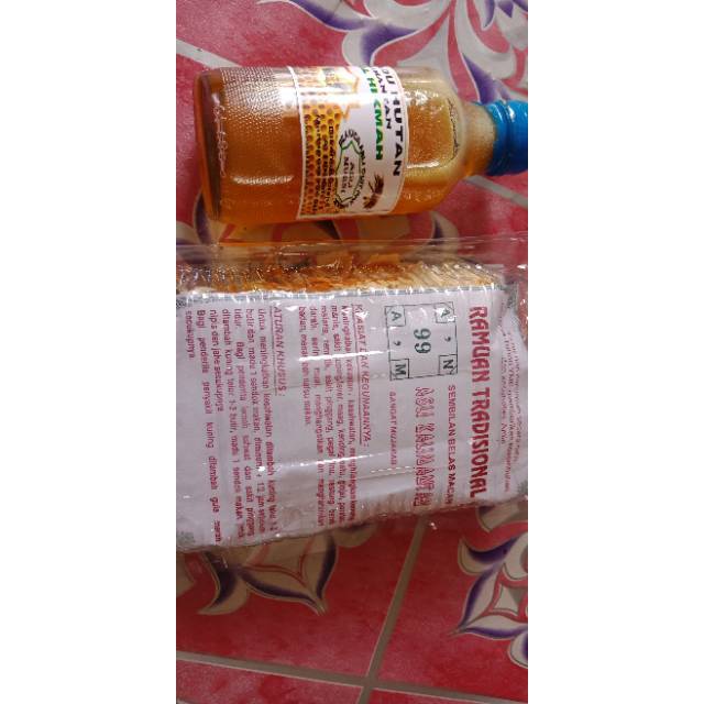 

Madu Asli Kalimantan Murni Tanpa Campuran Bahan Pemanis Lain / Madu Hutan Kalimantan