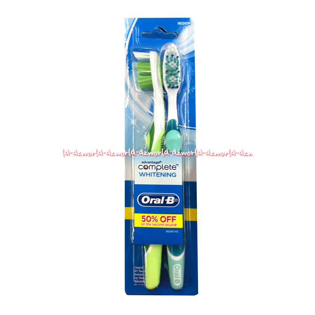 Oral B Complete Whitening Isi 2 Pcs Sikat Gigi Oral-B membantu memutihkan gigi