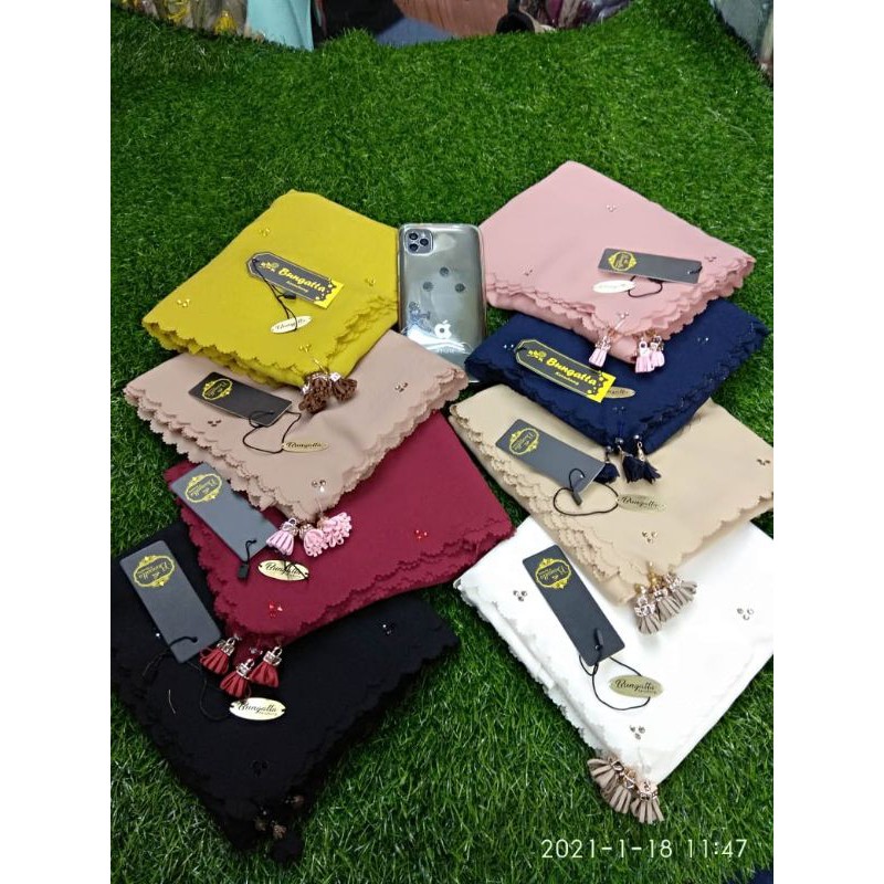 kerudung segiempat bungatta motif belimbing