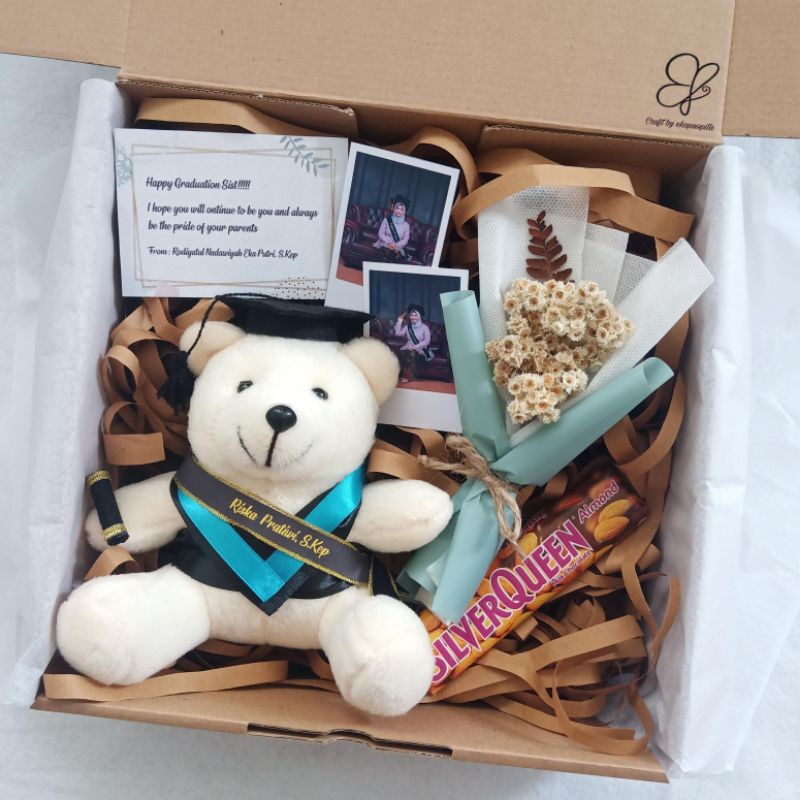 

Hampers/Gift box Wisuda