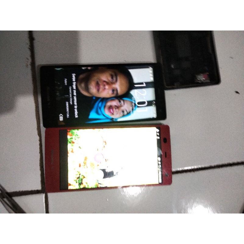 mesin lcd Fujitsu arrow f01f docomo ram 2/32