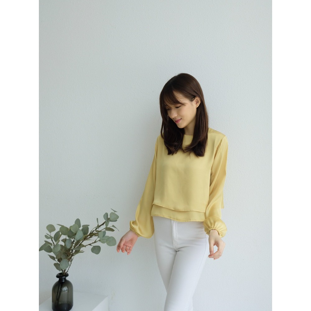 Kadaka T-0369 Top Satin Lengan Panjang