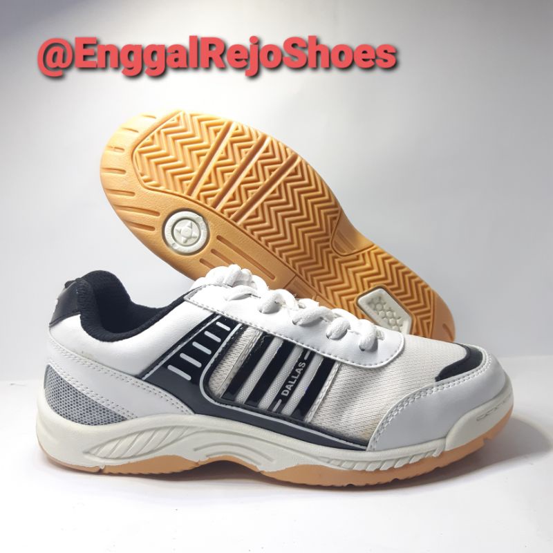 Sepatu Badminton Dallas Volly 10 Size 39-42
