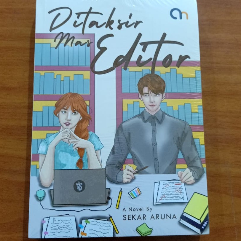 

Buku Novel Ditaksir Mas editor WATTPAD