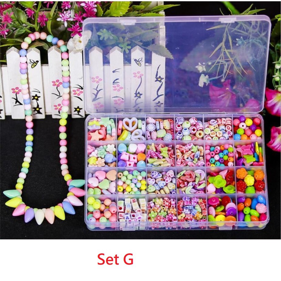 Satu set DIY kalung/gelang/cincin anak / manik2 anak mainan edukasi import