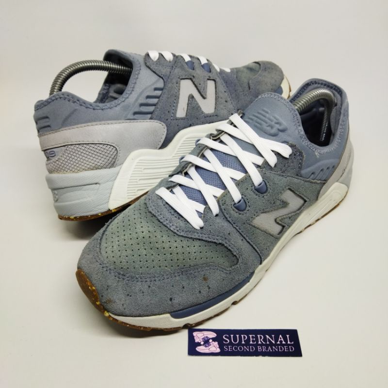New Balance 009 Suede Condition Second Superb Like New
Size 43