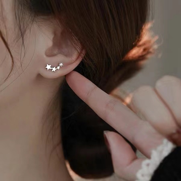 Anting Tusuk Sterling Silver 925 Desain Bintang Hias Kristal / Berlian Gaya Korea Untuk Wanita