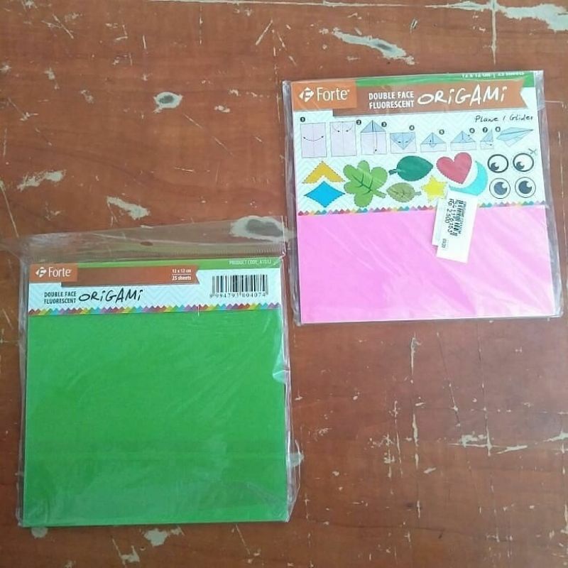 

KERTAS LIPAT 12X12