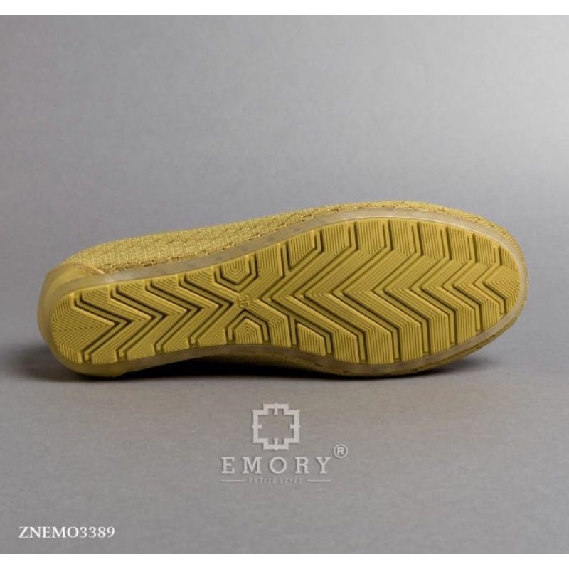 EMORY XAMY ZNEMO3389