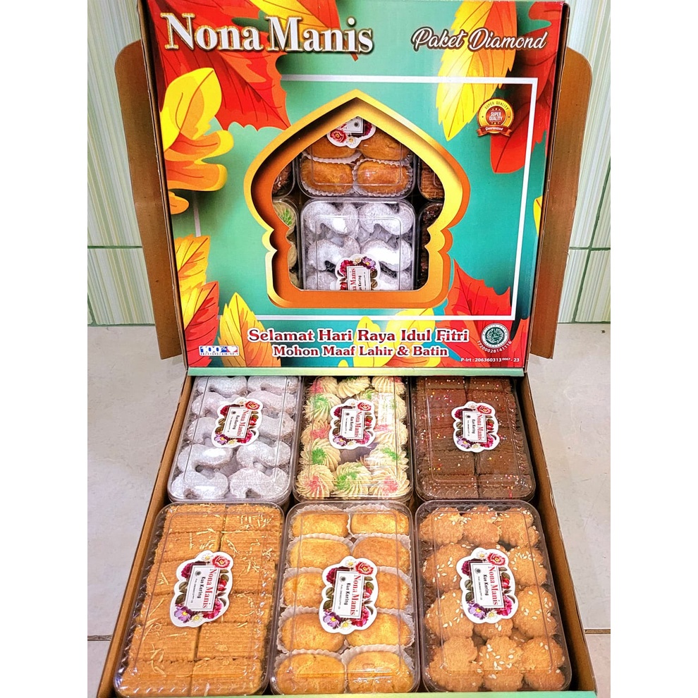 

Kue lebaran Nona manis Paket Diamond NM | Hampers Kue Lebaran