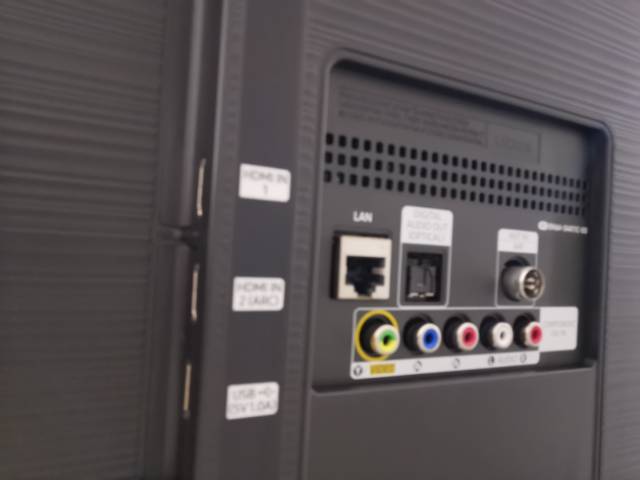 Led Tv SAMSUNG 32 Inch 32T4500 smart tv Bluetooth ( Sidoarjo Surabaya Gersik Mojokerto )-5