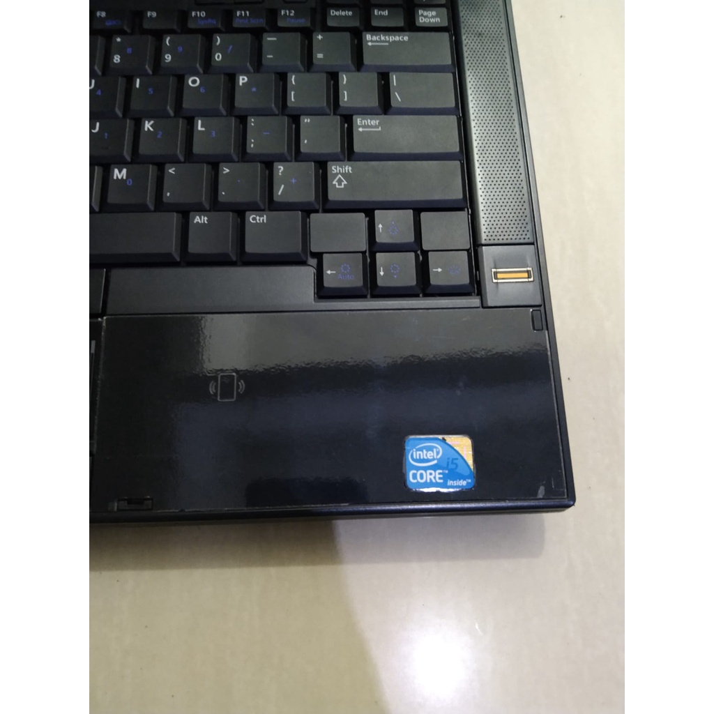 laptop Leptop Seken second  DE  Latitude E6410 14 INC core i5 ram 4gb hdd 500gb 1 jutaan 1jutaan 4 gb murah bagus