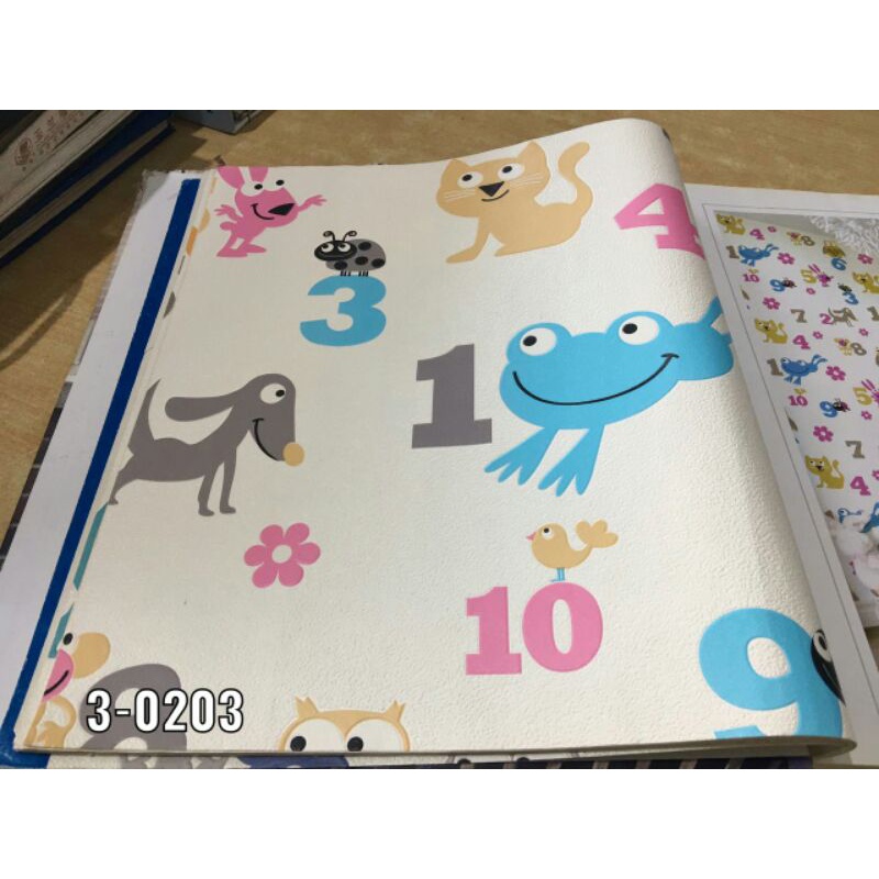 Wallpaper Dinding Anak Motif Aneka Hewan Lucu Varian Angka Embos SB3
