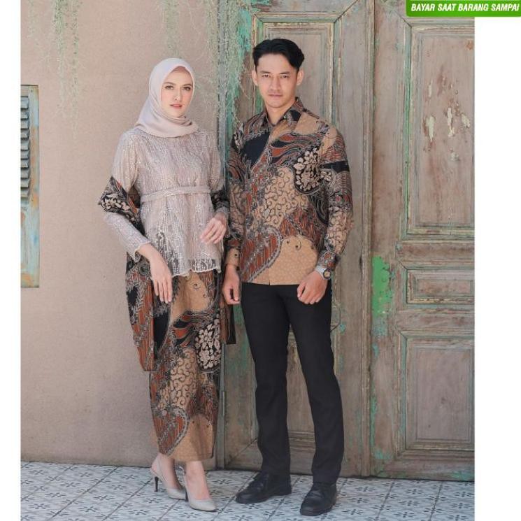 Harga Baju Couple Pasangan Tunangan Terbaru Juli 2021 Biggo Indonesia