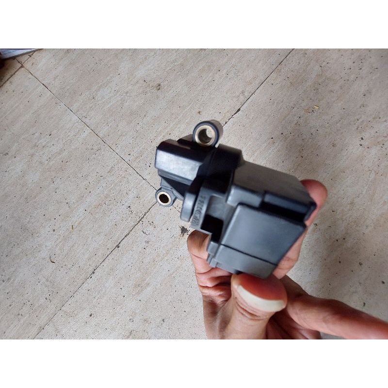 idle up / icv bmw 318i e36 m43 merk bosch.