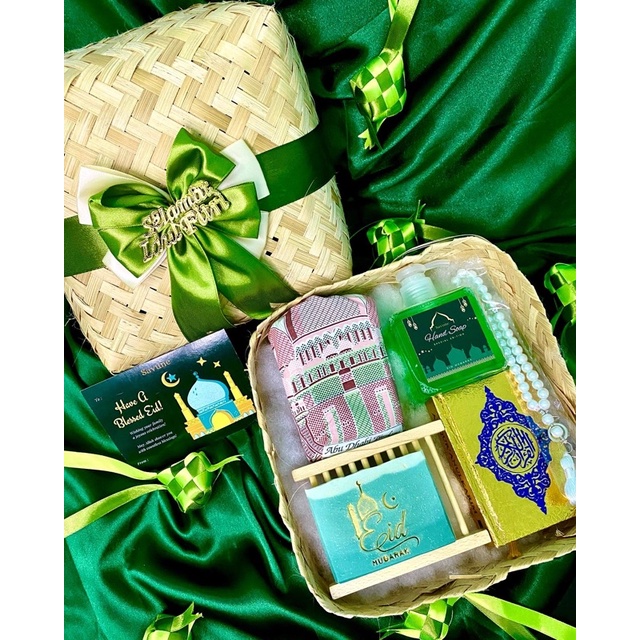 

HAMPER LEBARAN / TAS LEBARAN / TAS HAMPERS