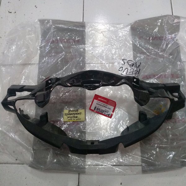 Batok Totok Lampu Depan Bagian Depan Revo Absolute Karburator AHM 5320B KWW A00 Berkualitas