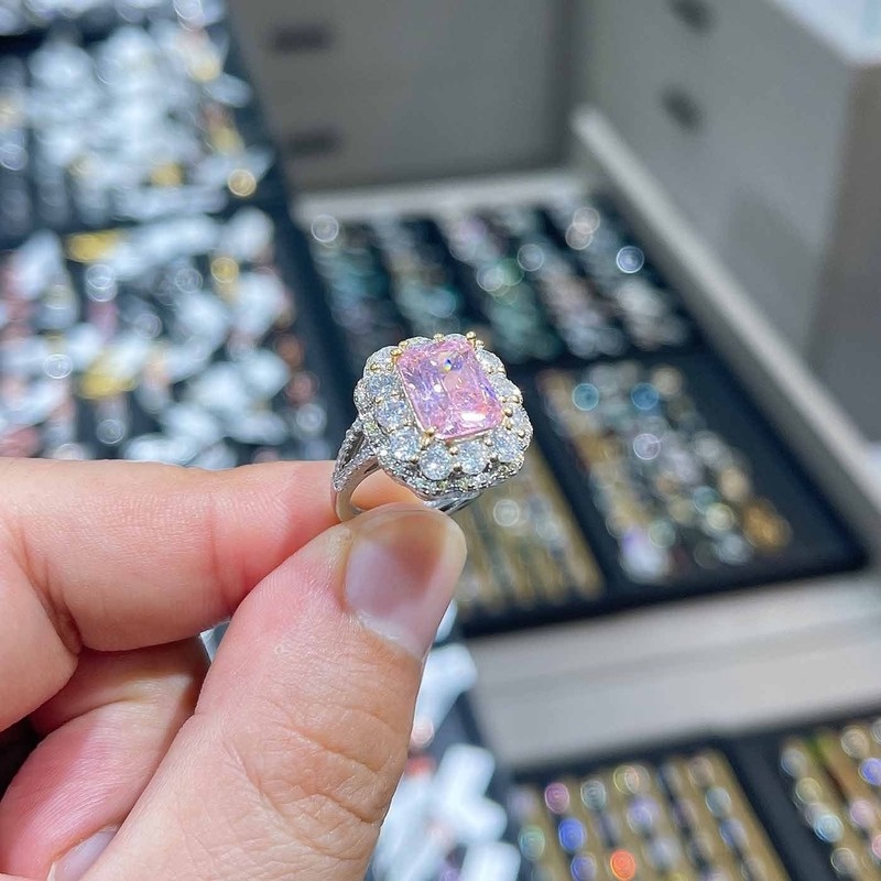 Fashion Luxury New Style Pink Moissanite Ring