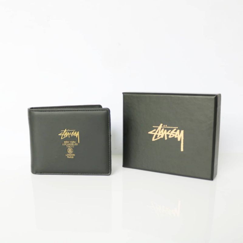 Dompet lipat pria stussy