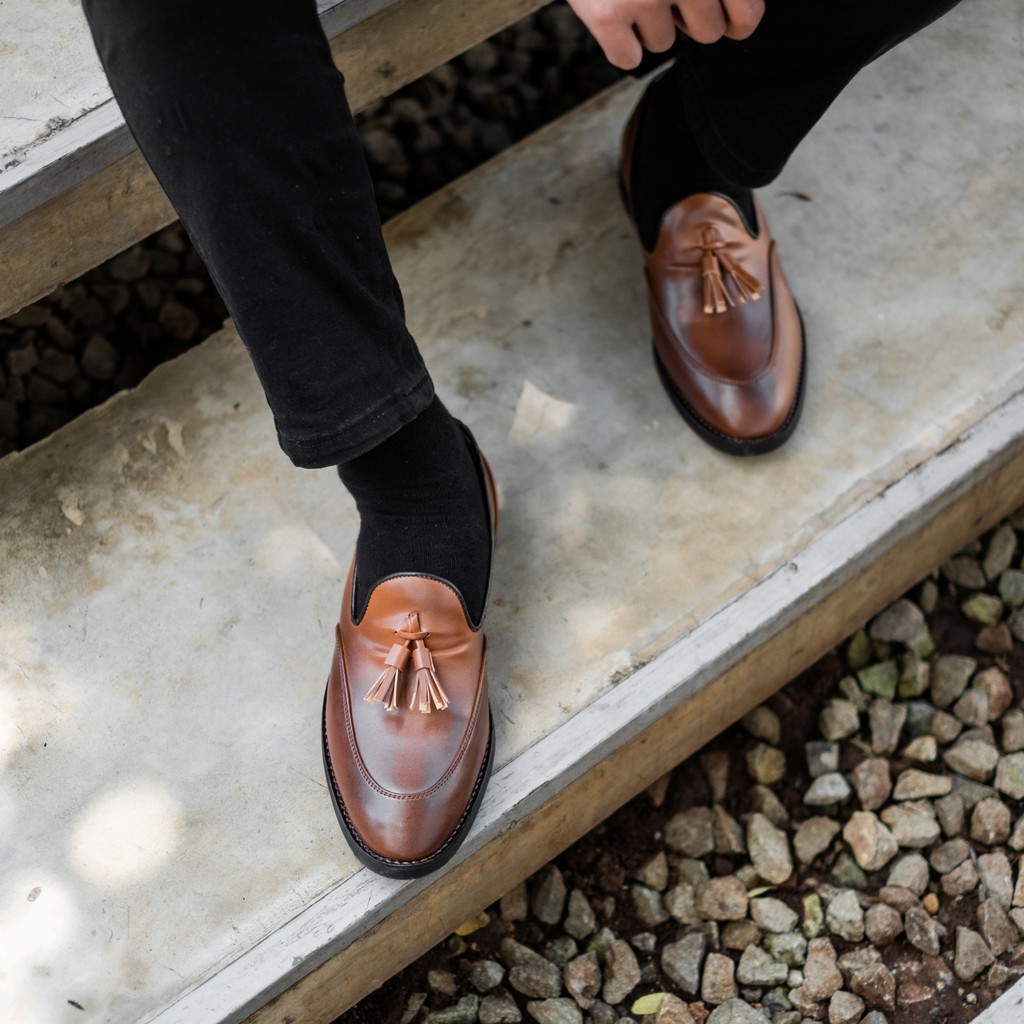 Huesca Brown | 39-44 | Sepatu Tanpa Tali Coklat Loafers Pria Casual Kerja Formal Kantor Laki | Lvnatica x FORIND