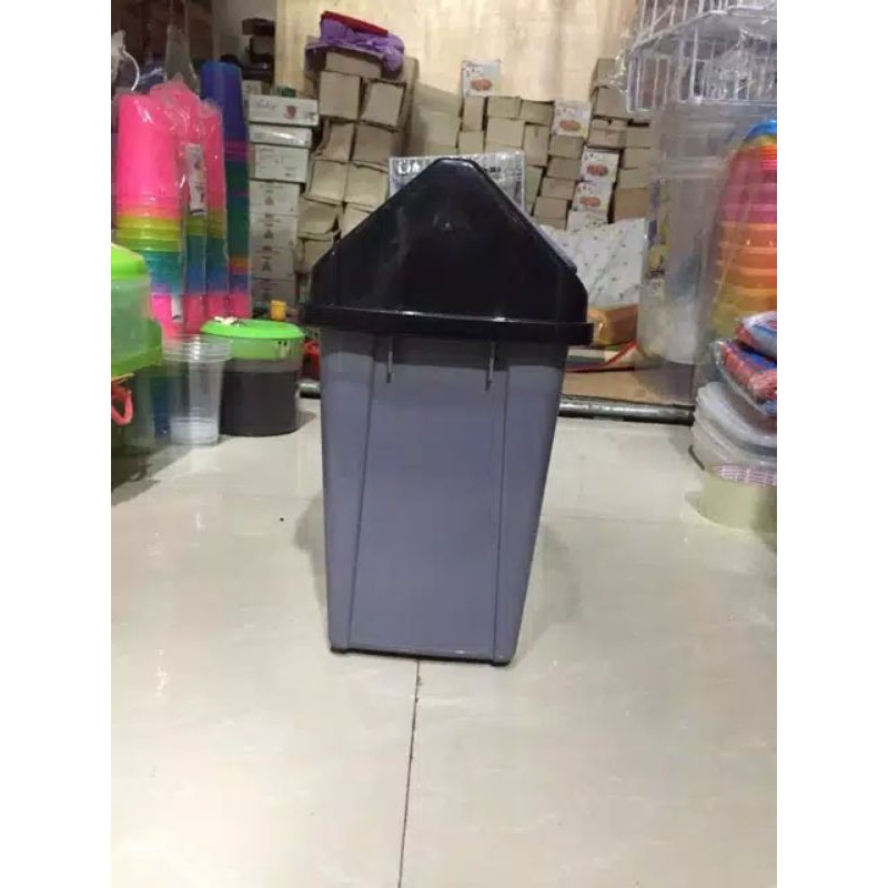 tempat sampah 5 liter KOMET STAR