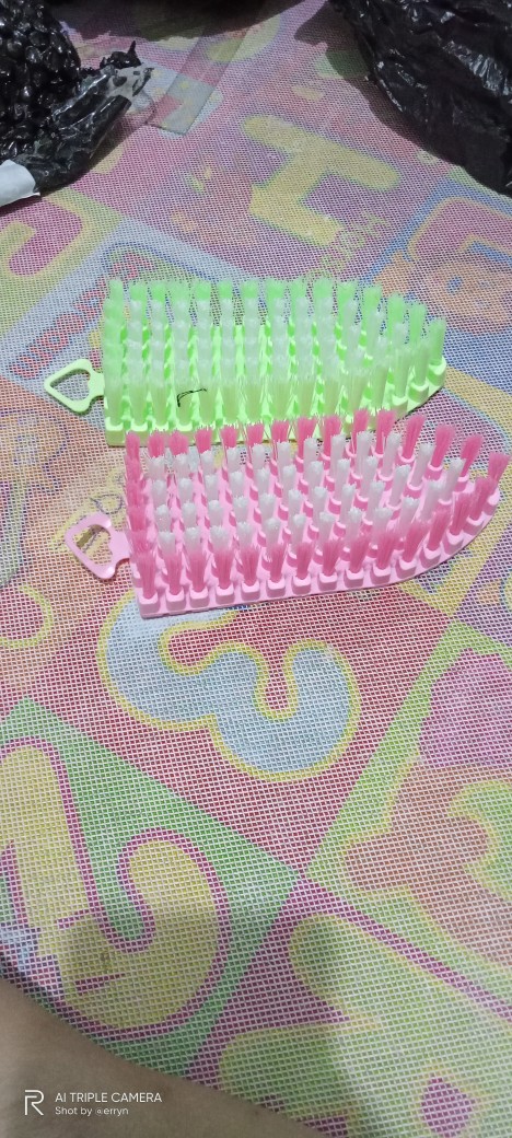 Sikat Lentur Flexible Serbaguna / Sikat Kamar Mandi / Sikat Toilet