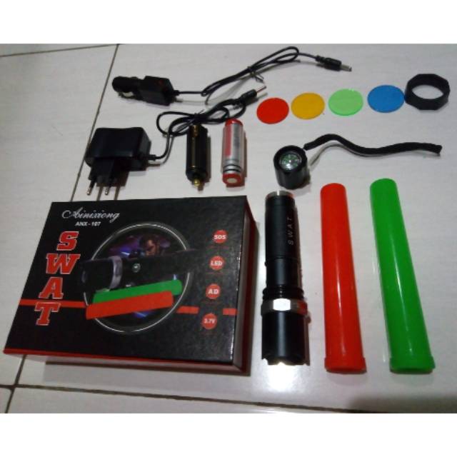 Senter SWAT LED