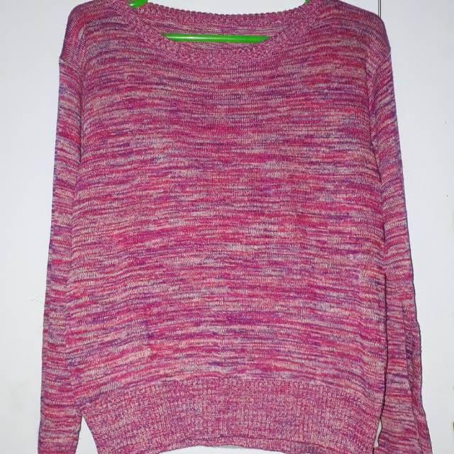 PRELOVED SWEATER RAJUT CROP