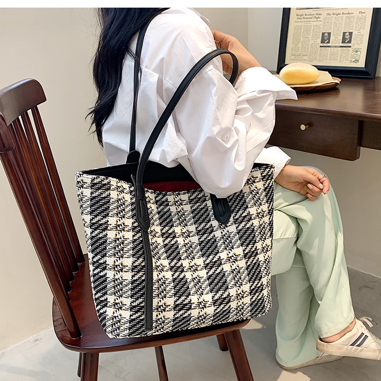 157728 Tas Kerja Tote Wanita Import Totebag Cewek Shoulder Bag Cewe Impor (1 KG MUAT 2) CR7728