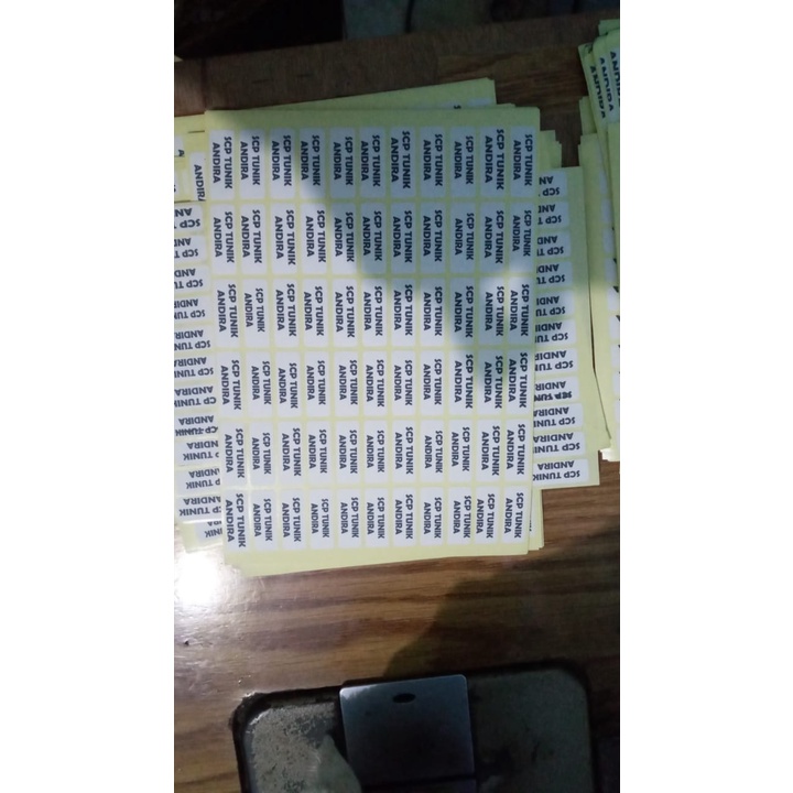 

STIKER NAMA,MERK UKURAN LABEL 123