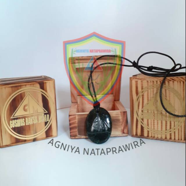 Kalung kesehatan pendant wulung,batu giok