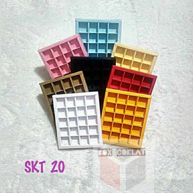 

Box Coklat LEMBARAN Sekat 20 (5x4) Minimal Order 5 Lembar)