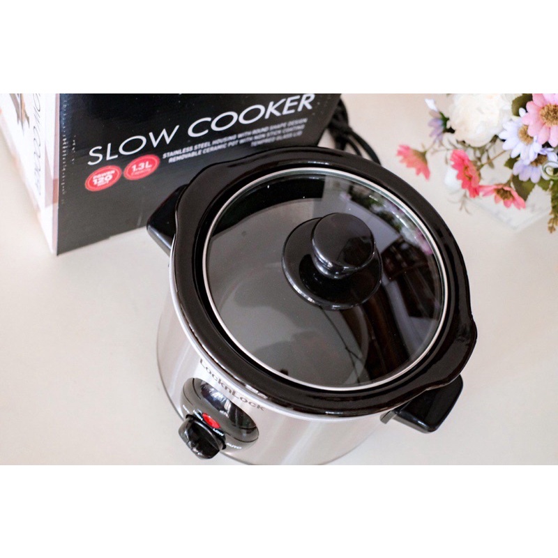 SLOW COOKER LOCK N LOCK (NEW)