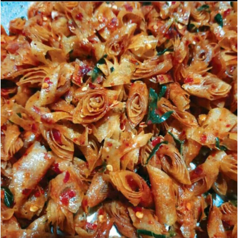 

kulit lumpia pedas gurih daun jeruk