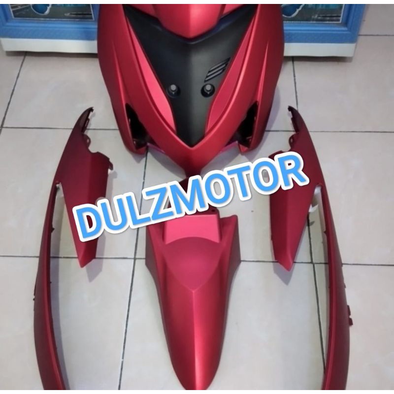 Cover Full Body Halus Vario 110 Karbu Lama Merah Doff
