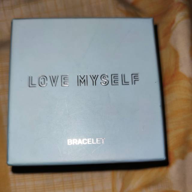 BTS -bracelet my selfie X unicef