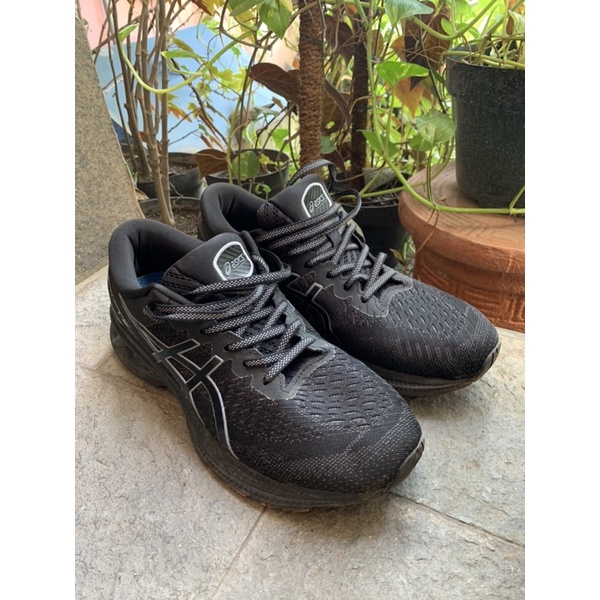 SEPATU ASICS GEL KAYANO 27 PREMIUM HITAM SECOND HAND UKURAN 44