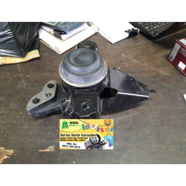 Engine mounting kanan agya ayla 2015 up original