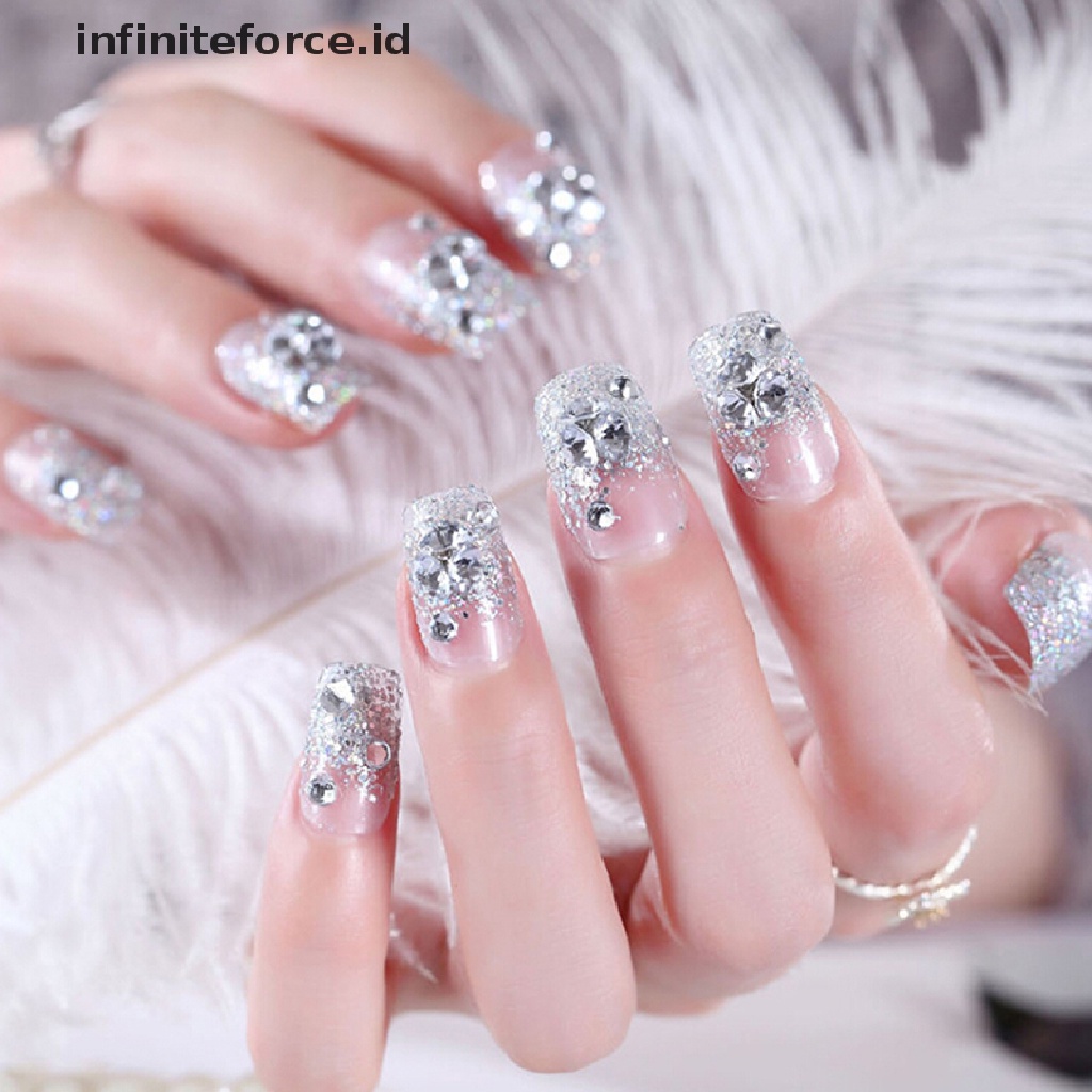 (infiniteforce.id) 24pcs / Set Kuku Palsu Akrilik UV Gel Warna Silver / Putih Untuk Nail Art