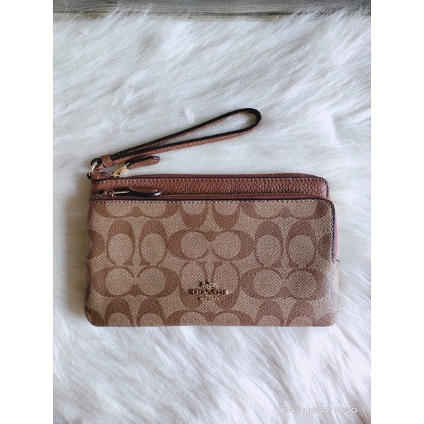 dompet COACH signature pvc large double zip wristlet khaki brown