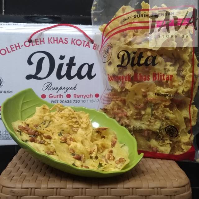 

PEYEK REMPEYEK DITA KHAS BLITAR