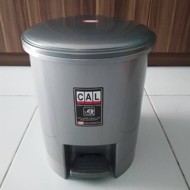 Jual Tempat Sampah Injak Step On Dustbin Bulat Shinpo 12ltr 180l Indonesiashopee Indonesia 9235