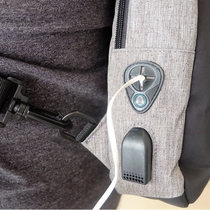 Tas Selempang Usb / Slingbag Usb / Tas Travel Usb Charger