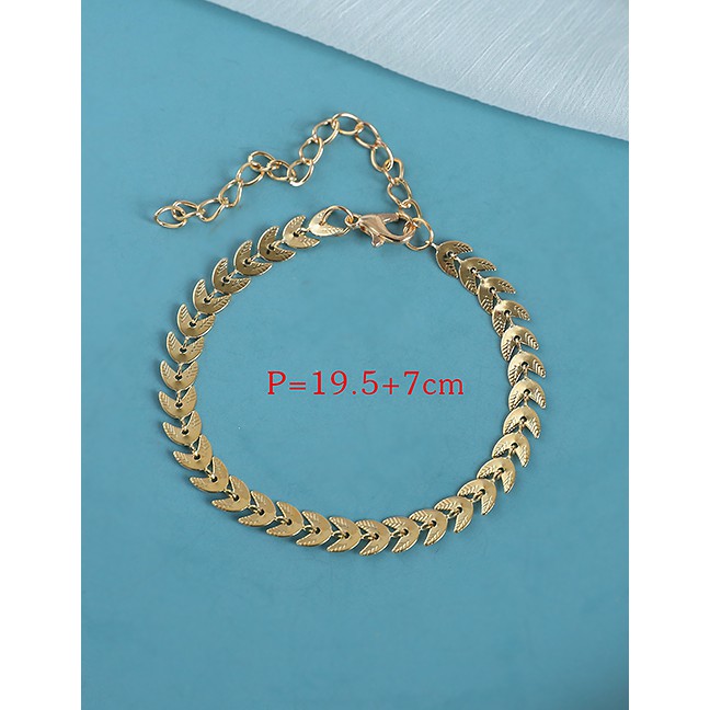 LRC Gelang Tangan Fashion Gold Color 4-piece Alloy Pearl Bracelet P03030