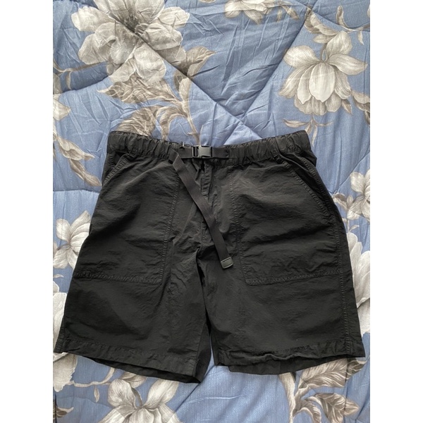 uniqlo utility nylon geared short pants