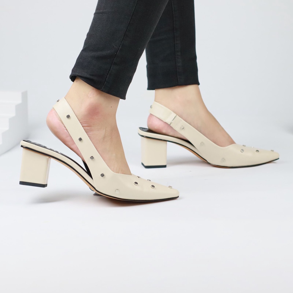 [7.7 Boombastis Sale⚡] - SEPATU SHOES WANITA ZS292 STUDDED LEATHER SLINGBACK HEELS PREMIUM IMPORT