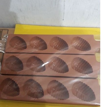 Cetakan Nastar Malaysia Model Daun