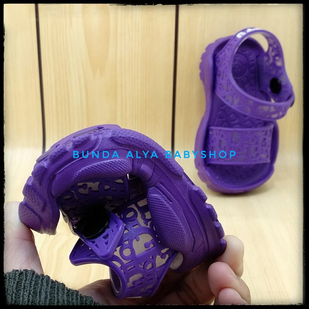 Sendal Anak Perempuan Usia 6 - 12 Bulan Elastis UNGU - Sepatu Sandal Anak Cewek Tali Karet Size 20 - 21 Anti Licin Alas Karet