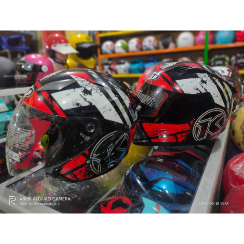 HELM KYT R10 #3 + HELM KYT GALAXY #5 BLAK/RED AQUA (COUPLE)