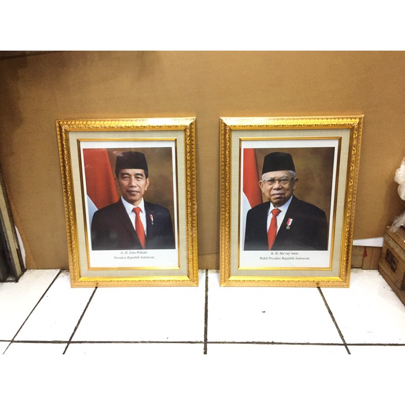 Bingkai frame figura presiden wakil dan pajangan garuda pancasila satu set motif linen 35x45cm